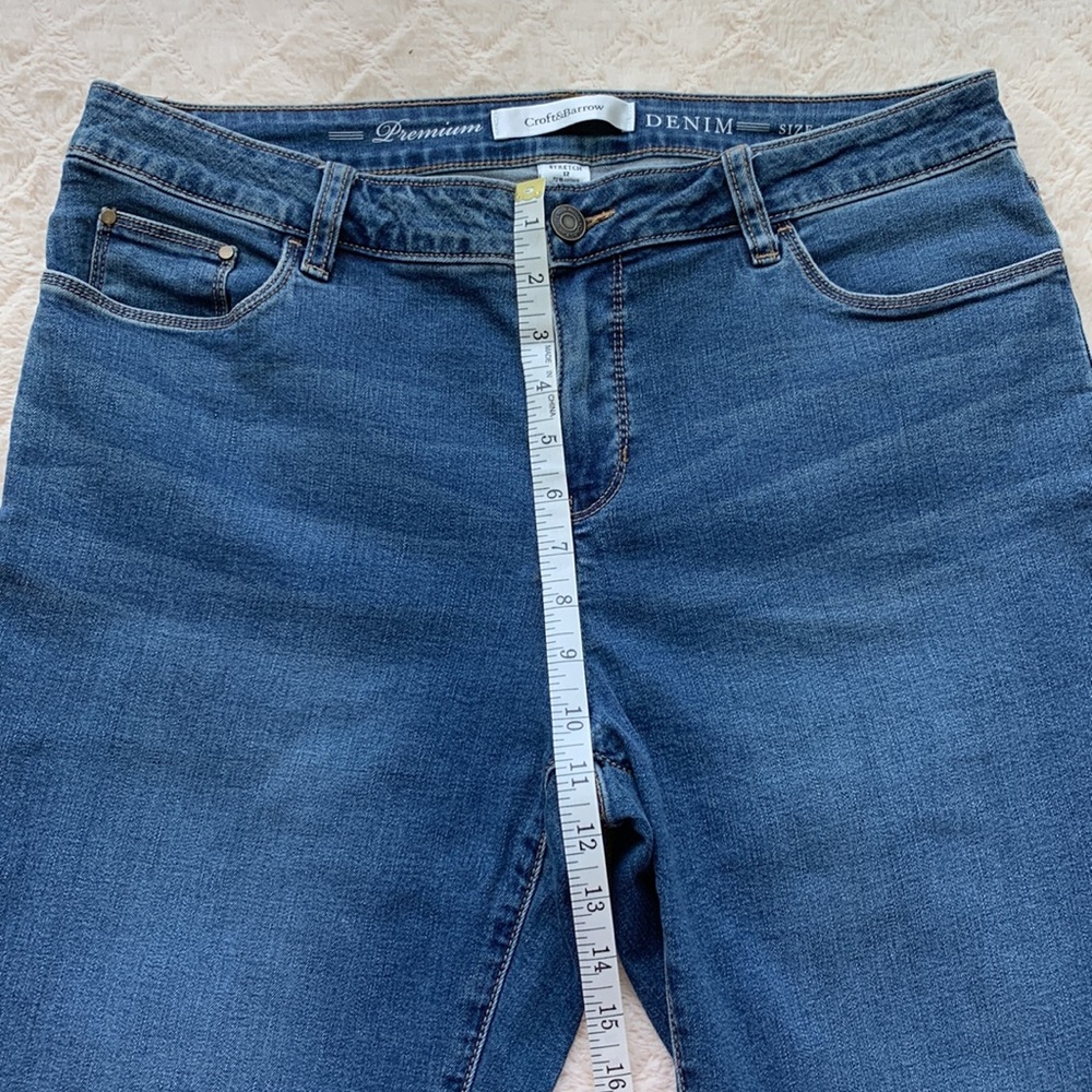 ✨Capris✨ - Picture 3 of 6